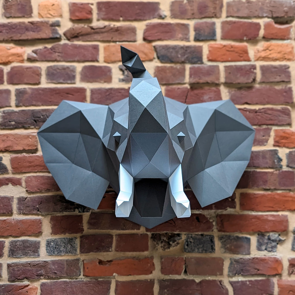 Mae the Elephant