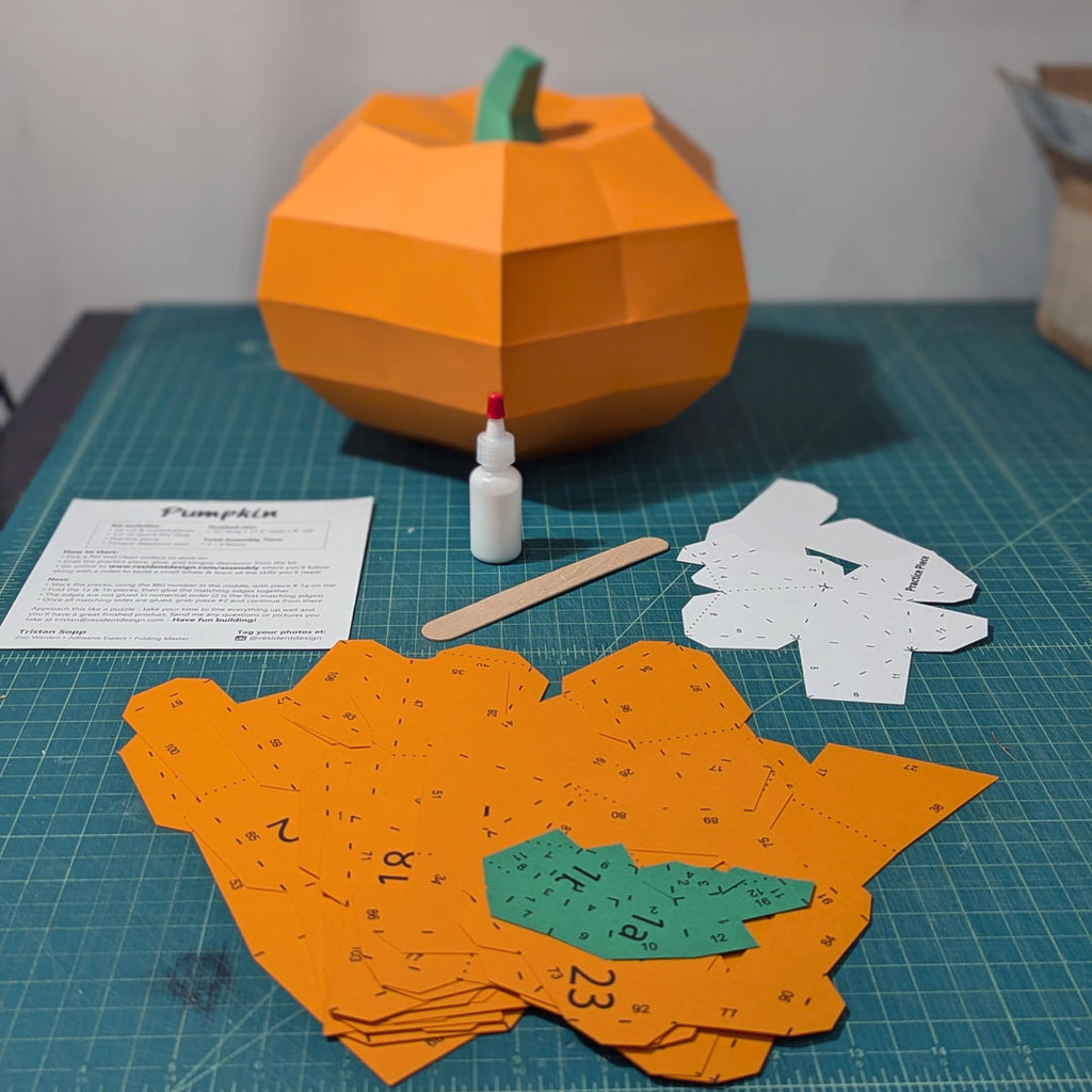 Pumpkin | DIY Papercraft Kit