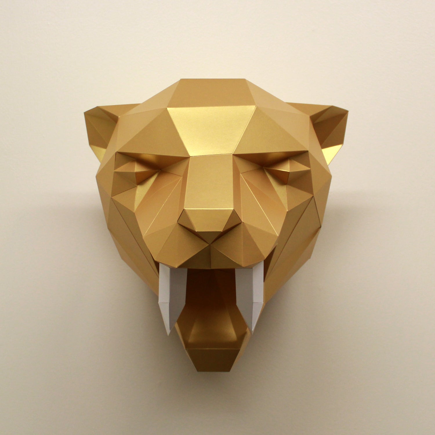 Fiona the Sabre-Tooth Tiger | DIY Papercraft Animal Kit